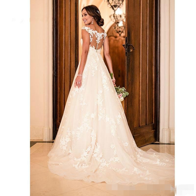 Elegant V Neck Dresses A E Straps Lace Applique Covered Buttons Sweep Train Custom Made Wedding Bridal Gown Plus Size 401 6660311