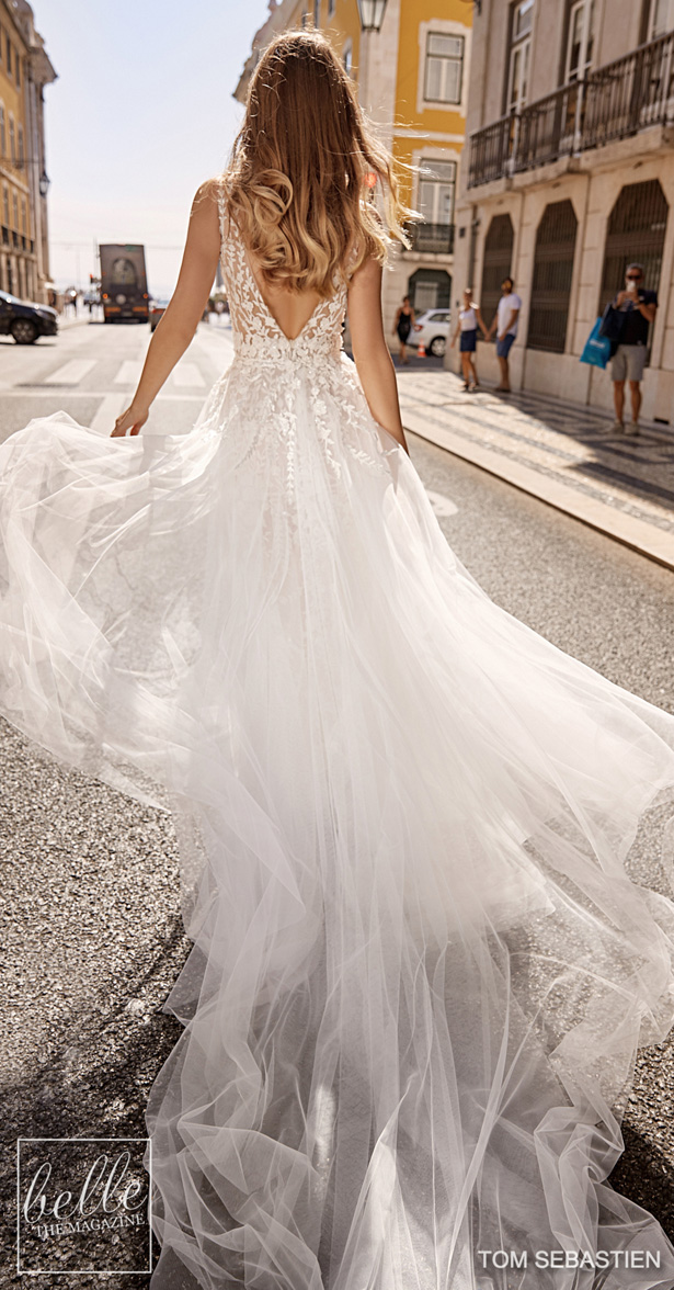 Berta Mermaid Dresses V Neck Lace Appliqued High Side Split Backless Bohemian Wedding Dress With Detachable Skirt Bridal Gowns