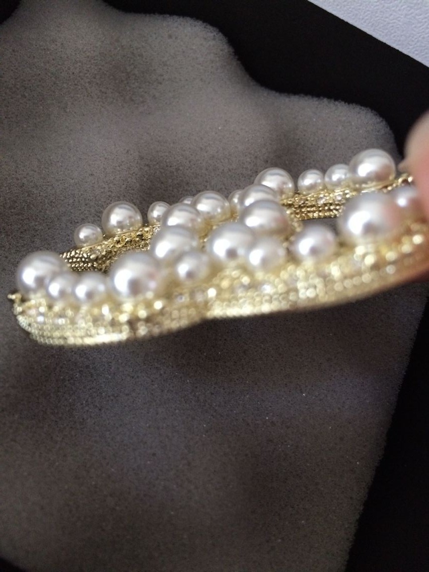 Fashion Designer Pearl Pin Brooch Broche for Men and Women Party Wedding Lovers Gift Brooches Engagement Jewelry for Bride with Flannel Bag Box