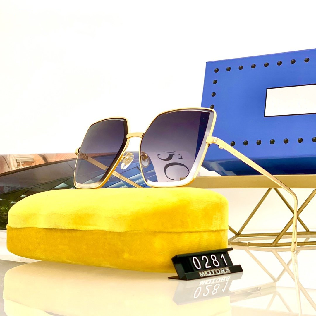 0281 Fashion Mens Designer Polarized Sunglasses Womens Luxury Little Bee Sun Glasses UV400 Sunglasses With Case and Box
0281 Fashion Mens Designer Polarized Sunglasses Womens Luxury Little Bee Sun Glasses UV400 Sunglasses With Case and Box