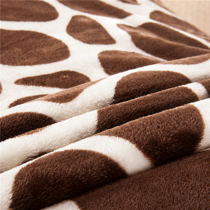 Blanket Coral Fleece Blanket Throws on Sofa/Bed/Plane Travel Plaids Battaniye Big Size 230cmx200cm Home textiles
