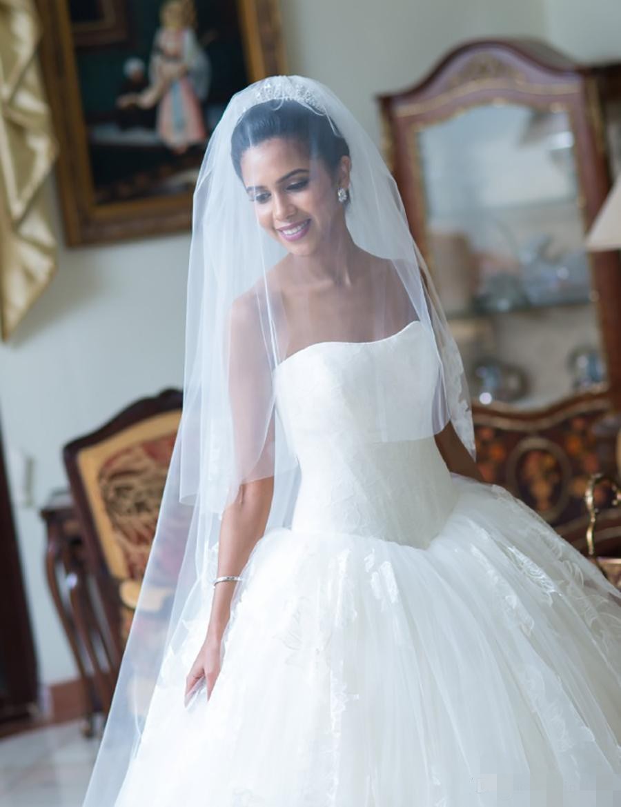 Princess Ball Dresses Sweetheart Necke Tulle Hollow Back Sweep Train Wedding Gown Custom Made Vestido De Novia