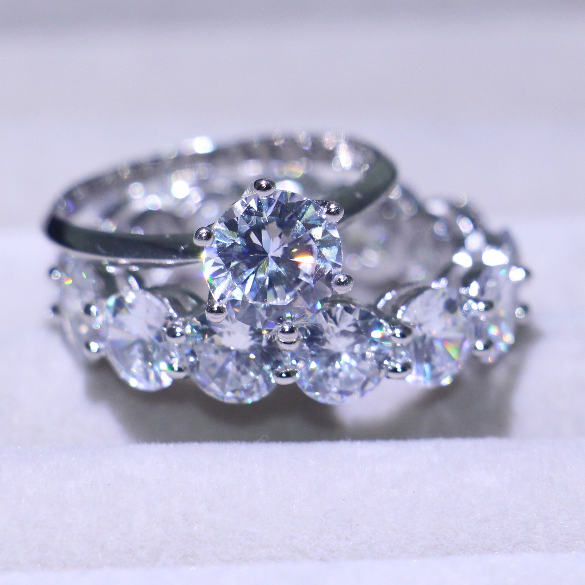 Sterg Sier Couple Rings: Round Cut White Topaz CZ Dia Wedding Bridal Set