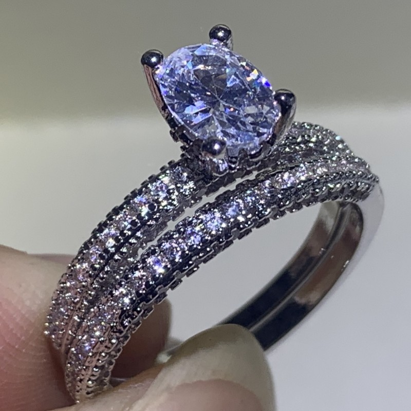 Couple Rings 2pcs Stunning Deluxe Jewelry 925 Sterling Silver Oval Cut White Topaz Pave CZ Diamond Party Women Wedding Bridal Ring Set Gift