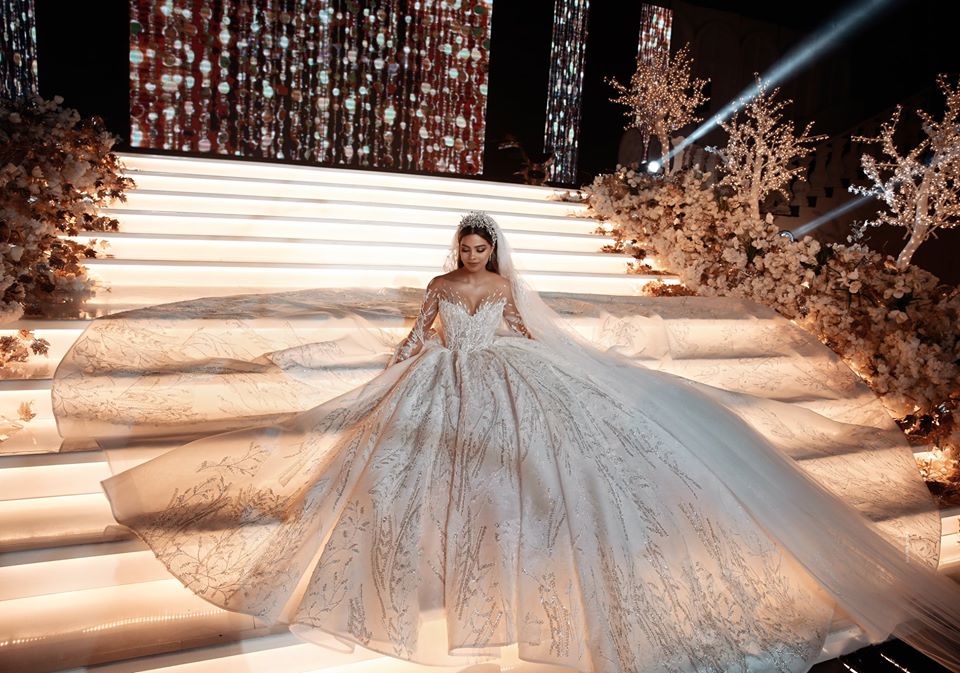 2020 Arabic Wedding Dresses Jewel Neck Lace Appliques Beads A Line Sweep Train Country Wedding Dress Custom Made Vestidos De Novia