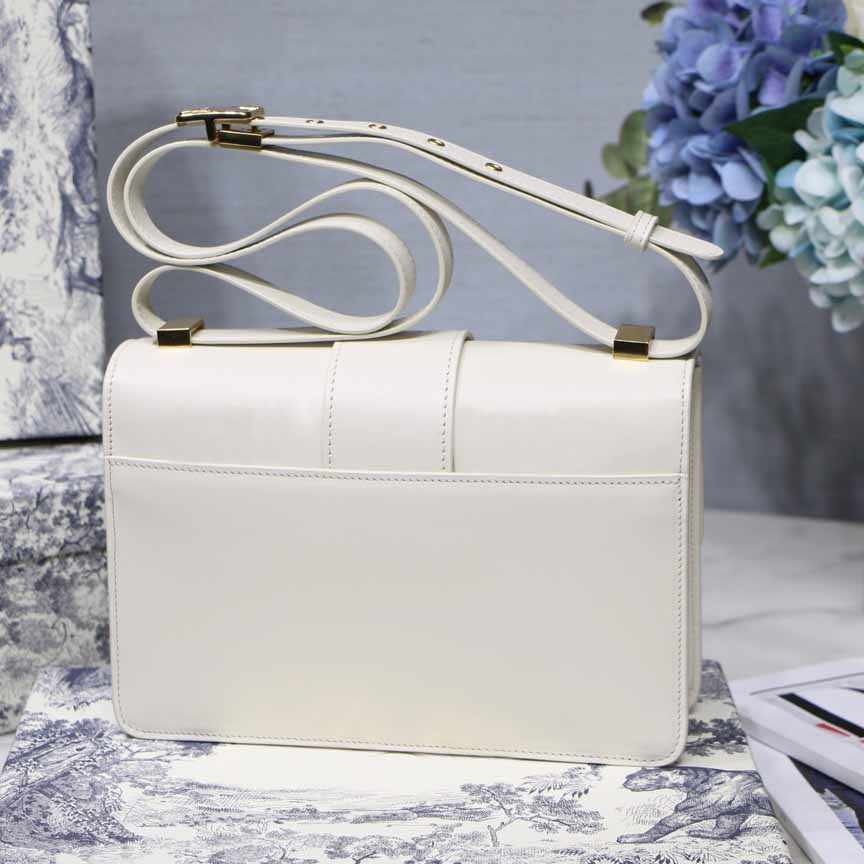 designer bag Classic fashion three-dimensional embossed women handbags women's leather cross body
designer bag Classic fashion three-dimensional embossed women handbags women's leather cross body