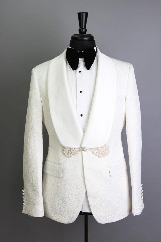 Custom Made Men Suits Shawl Lapel Groom Tuxedos Pattern Best Men Wedding Groomsmen ( Jacket+Pants+Tie ) E153, Same the picture
Custom Made Men Suits Shawl Lapel Groom Tuxedos Pattern Best Men Wedding Groomsmen ( Jacket+Pants+Tie ) E153, Same the picture