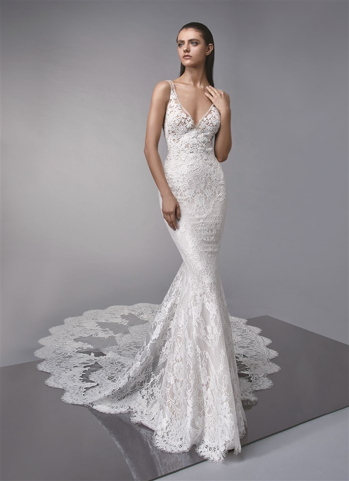 Lace Stylish Mermaid Backless Wedding Dresses V Neck Beaded Bridal Gowns Sweep Train Trumpet Plus Size Robe De Marie