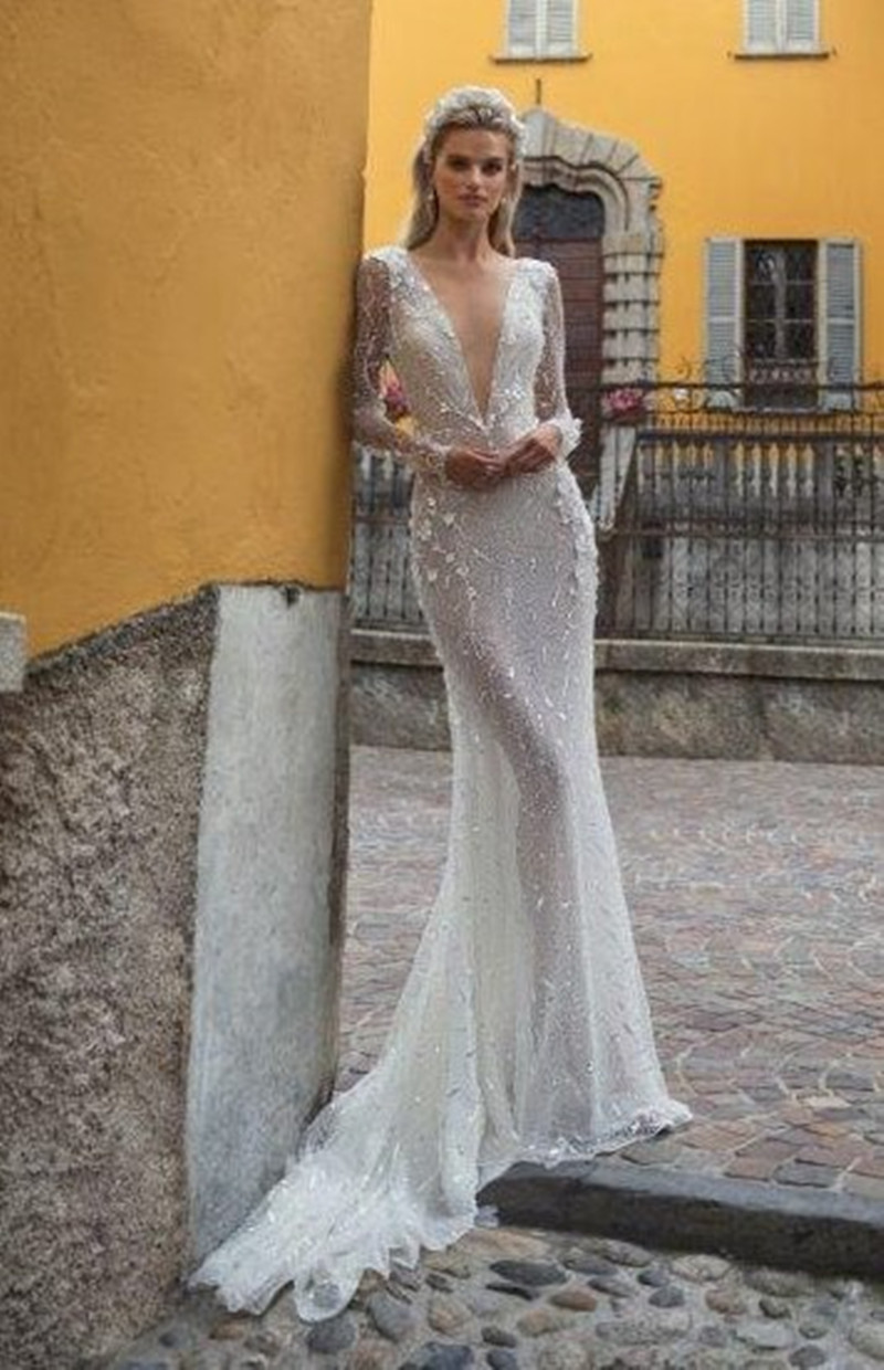 2020 Sparkling Mermaid Wedding Dresses V Neck Lace Appliqued Sexy Backless Beading Bridal Gowns Sweep Train Long Sleeve Wedding Dress