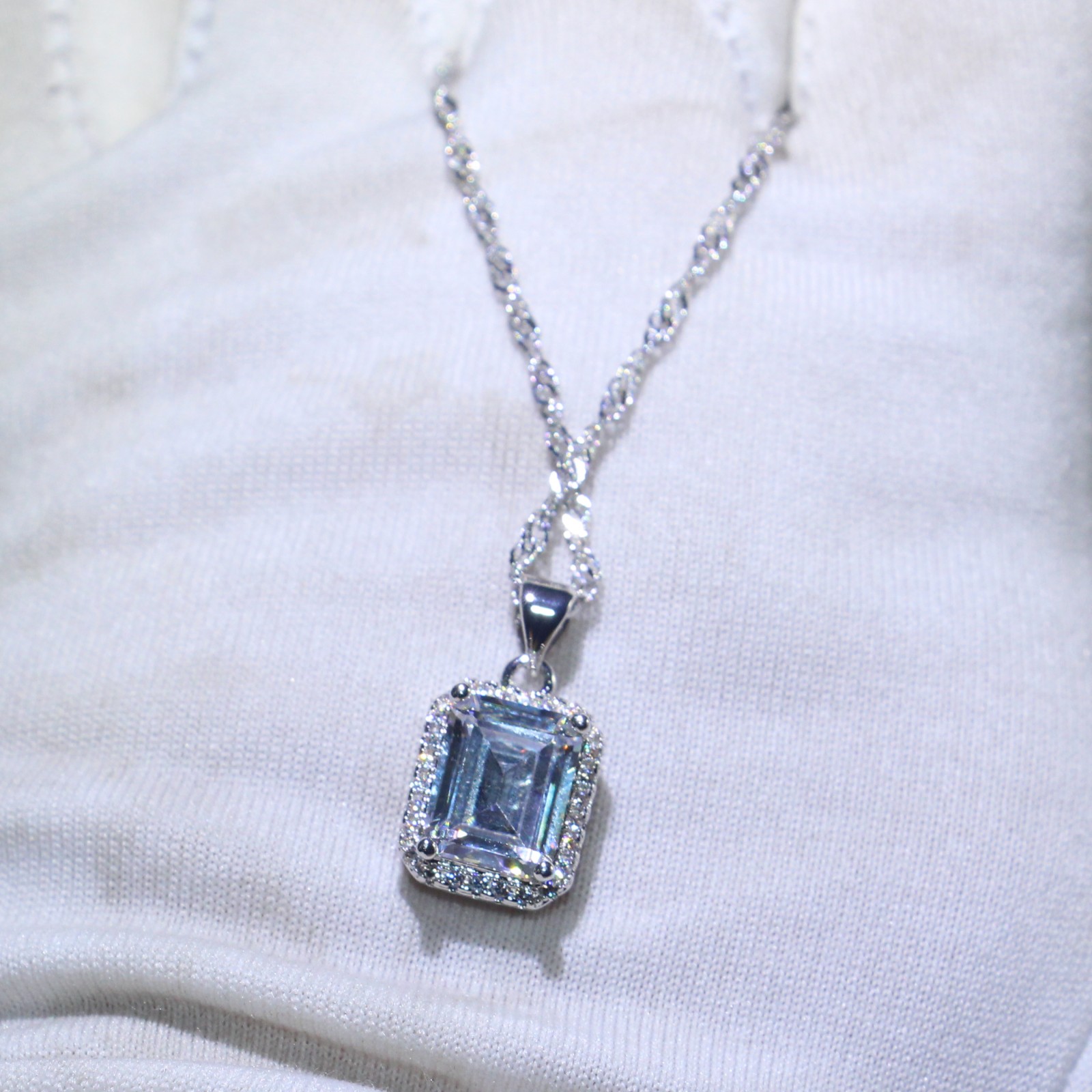 White Topaz Princess Cut Vintage Sterg Sier Wedding Necklace for Women