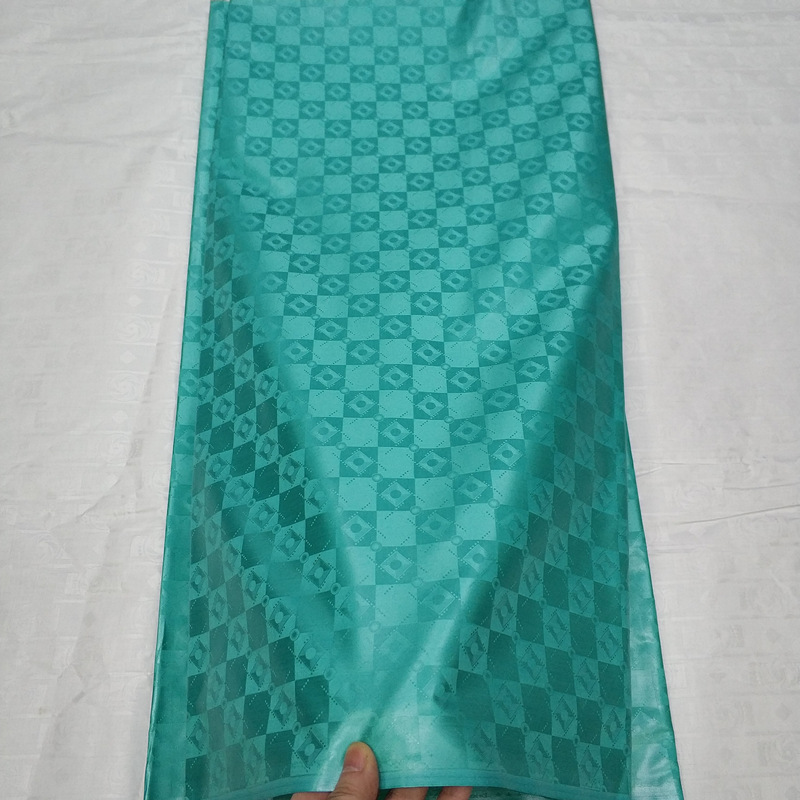 Bazin brode getzner 2020 hot selling african bazin riche fabric top quality basin riche getzner for wedding 5yards/lot LY
Bazin brode getzner 2020 hot selling african bazin riche fabric top quality basin riche getzner for wedding 5yards/lot LY