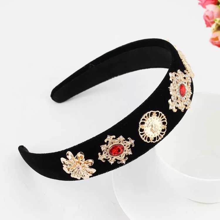 European And American Vintage Court Style Headband Baroque Rhinestone Hair Hoop With Pearl Gold Leaves Wholesale