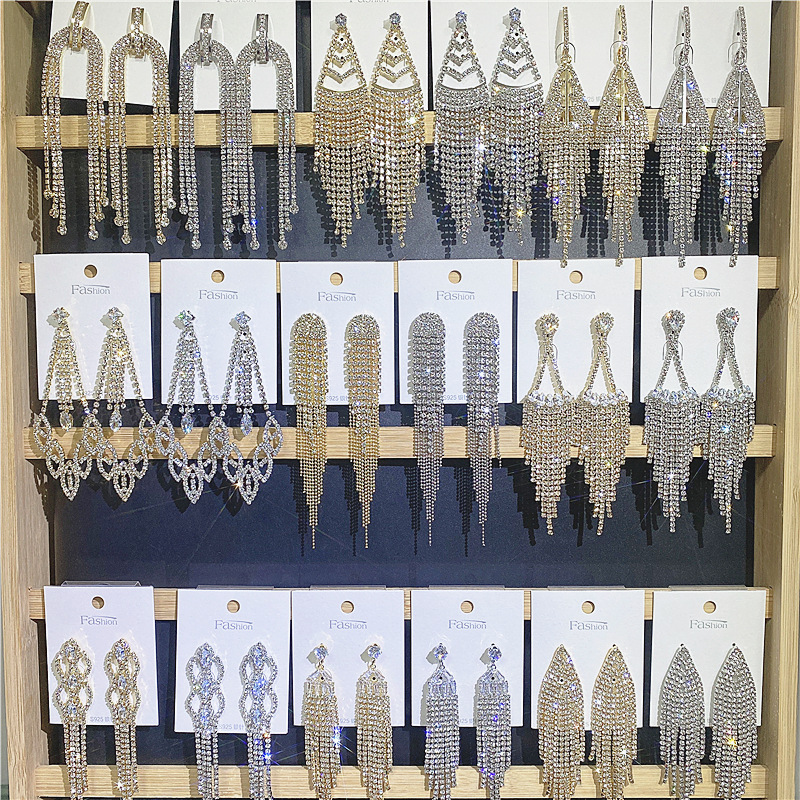 Long tassel Earrings full crystal rhinestone claw chain diamond 925 silver pin earrings fashion shine boutique wholesales Jewelry DHL
Long tassel Earrings full crystal rhinestone claw chain diamond 925 silver pin earrings fashion shine boutique wholesales Jewelry DHL