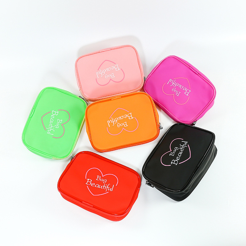 2020 new ladies cosmetic bag fashion solid color wash bag simple storage clutch women's, Black
2020 new ladies cosmetic bag fashion solid color wash bag simple storage clutch women's, Black