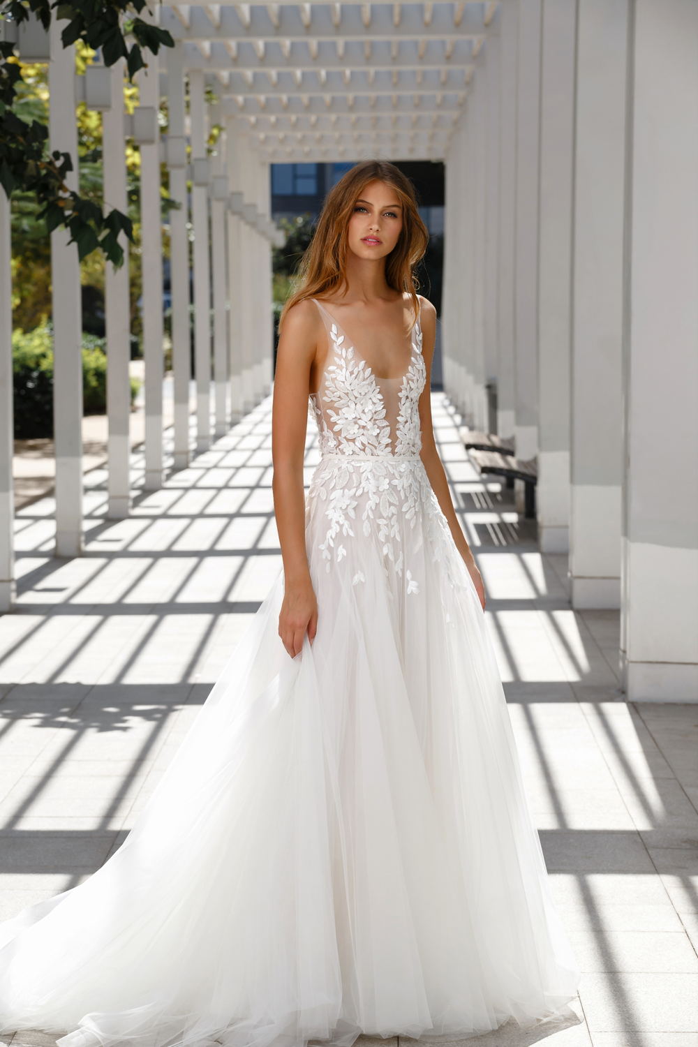 mira zwillinger boho wedding dress deep v neck lace appliqued beach outdoor bridal dresses backless wedding gowns vestidos de novia