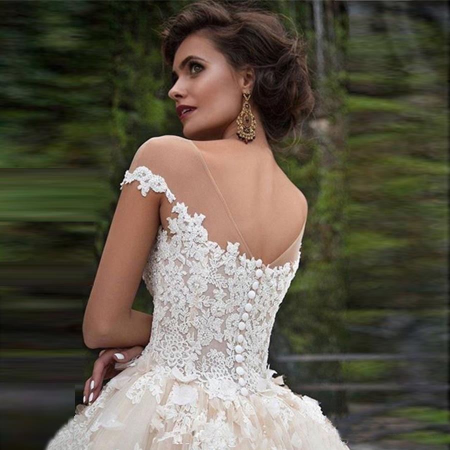 Vintage Turkey Plus Size Full Lace Ball Gown Wedding Dress Bridal Gowns Off Shoulder Princess Lebanon Jewel Neck Arabic Bride Dresses