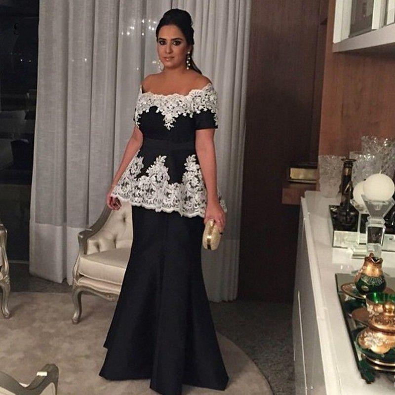 Mermaid Black Mother Of The Bride Dresses With Ivory Lace Appliques Boat Neck Off Shoulder Short Sleeves Women Party Gowns
Mermaid Black Mother Of The Bride Dresses With Ivory Lace Appliques Boat Neck Off Shoulder Short Sleeves Women Party Gowns