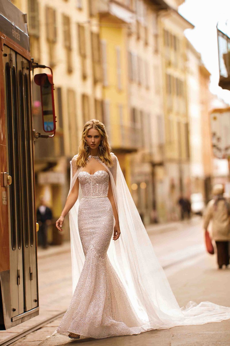 2020 Berta Mermaid Wedding Dresses With Wrap Sweetheart Sequined Beaded Beach Bridal Gown Backless Ruffled Sweep Train Vestidos De Novia