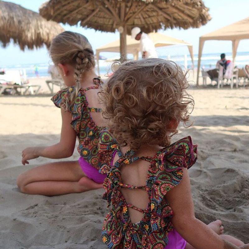 2020 Summer Girls Floral Lace Up One Piece Swimsuit Ruffle Backless Children Swimwear Toddler Kids Beachwear Swim Suit Monokini
2020 Summer Girls Floral Lace Up One Piece Swimsuit Ruffle Backless Children Swimwear Toddler Kids Beachwear Swim Suit Monokini