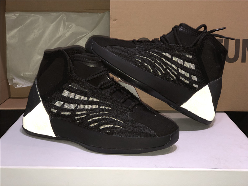 2020 Reflective Quantum Alien 3M Static Zebra Designer Basketball Shoes V3 Alien Triple Black White QTMN Running Sports Trainers MIUI
2020 Reflective Quantum Alien 3M Static Zebra Designer Basketball Shoes V3 Alien Triple Black White QTMN Running Sports Trainers MIUI