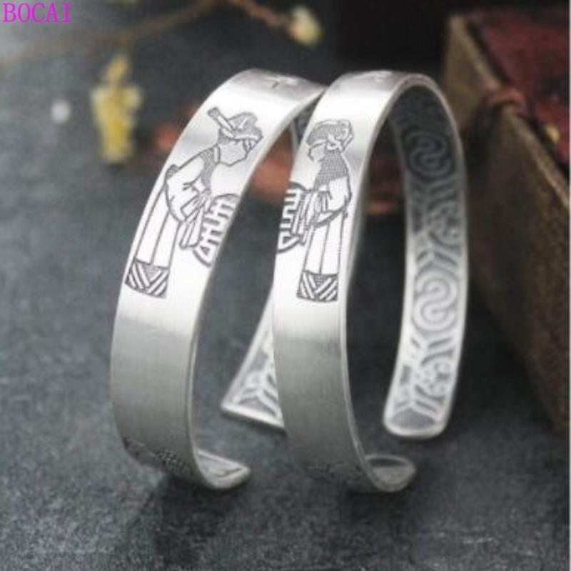 Sterling s999 silver men's and women's bracelet A man and a woman holding hands retro Thai silver craft couple bracelets
Sterling s999 silver men's and women's bracelet A man and a woman holding hands retro Thai silver craft couple bracelets