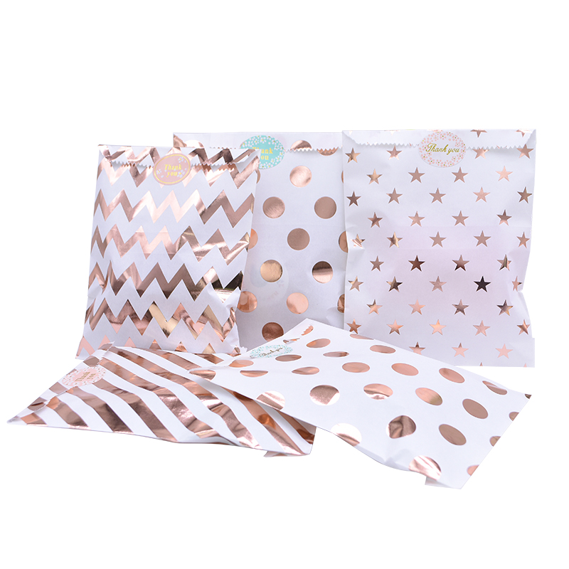 25/50pcs 13*18cm Rose Gold Paper Bag Star Dot Wavy Stripe Candy Snack Bag for Wedding Birthday Party DIY Gift Package Supplies 7
25/50pcs 13*18cm Rose Gold Paper Bag Star Dot Wavy Stripe Candy Snack Bag for Wedding Birthday Party DIY Gift Package Supplies 7