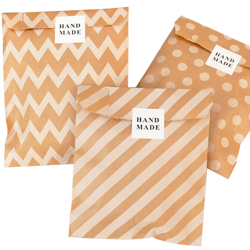 25pcs Kraft Paper Bags Striped Gift Candy Bag Chevron Polka Dots Paper Bags with Seal Sticker Wedding Party Decoration Gift
25pcs Kraft Paper Bags Striped Gift Candy Bag Chevron Polka Dots Paper Bags with Seal Sticker Wedding Party Decoration Gift