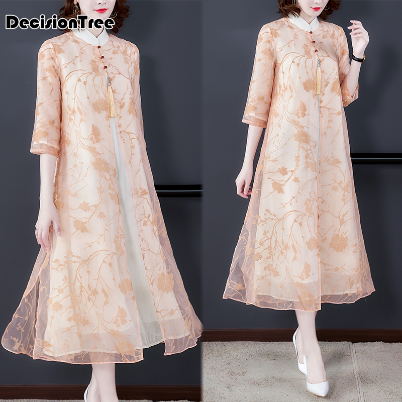 2020 Chinese Dress smooth satin cheongsam qipao for women chinese traditional dress oriental asian wedding cheongsam
2020 Chinese Dress smooth satin cheongsam qipao for women chinese traditional dress oriental asian wedding cheongsam