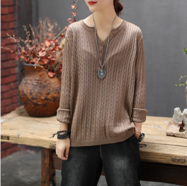 Women Sweater Autumn Retro Loose Knitting Pullovers 2019 New Female Tops V-Neck Casual All-match Sweater Vintage Tops, Black
Women Sweater Autumn Retro Loose Knitting Pullovers 2019 New Female Tops V-Neck Casual All-match Sweater Vintage Tops, Black