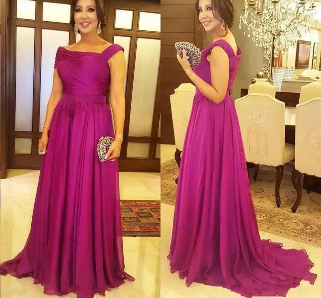 2023 Long Mother of bride Dresses Fuchsia Chiffon Cap Sleeves Draped Sweep Train Wedding Guest Dress Plus Size Formal Mothers Dresses
2023 Long Mother of bride Dresses Fuchsia Chiffon Cap Sleeves Draped Sweep Train Wedding Guest Dress Plus Size Formal Mothers Dresses