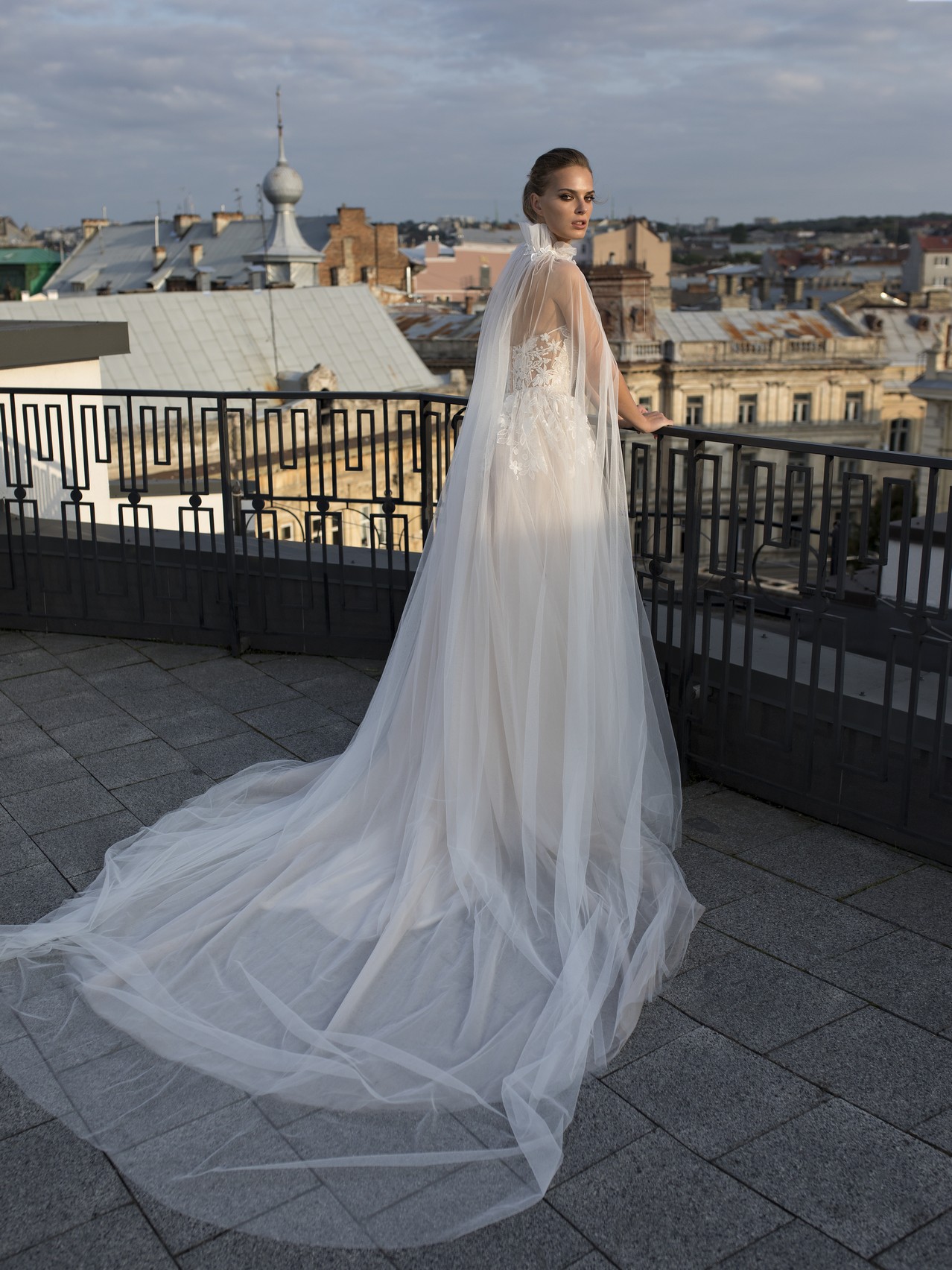 2019 Riki Dalal Cheap Wedding Dresses With Wrap Lace A Line Beach Bridal Gowns Custom Made Boho Wedding Dress Plus Size robe de