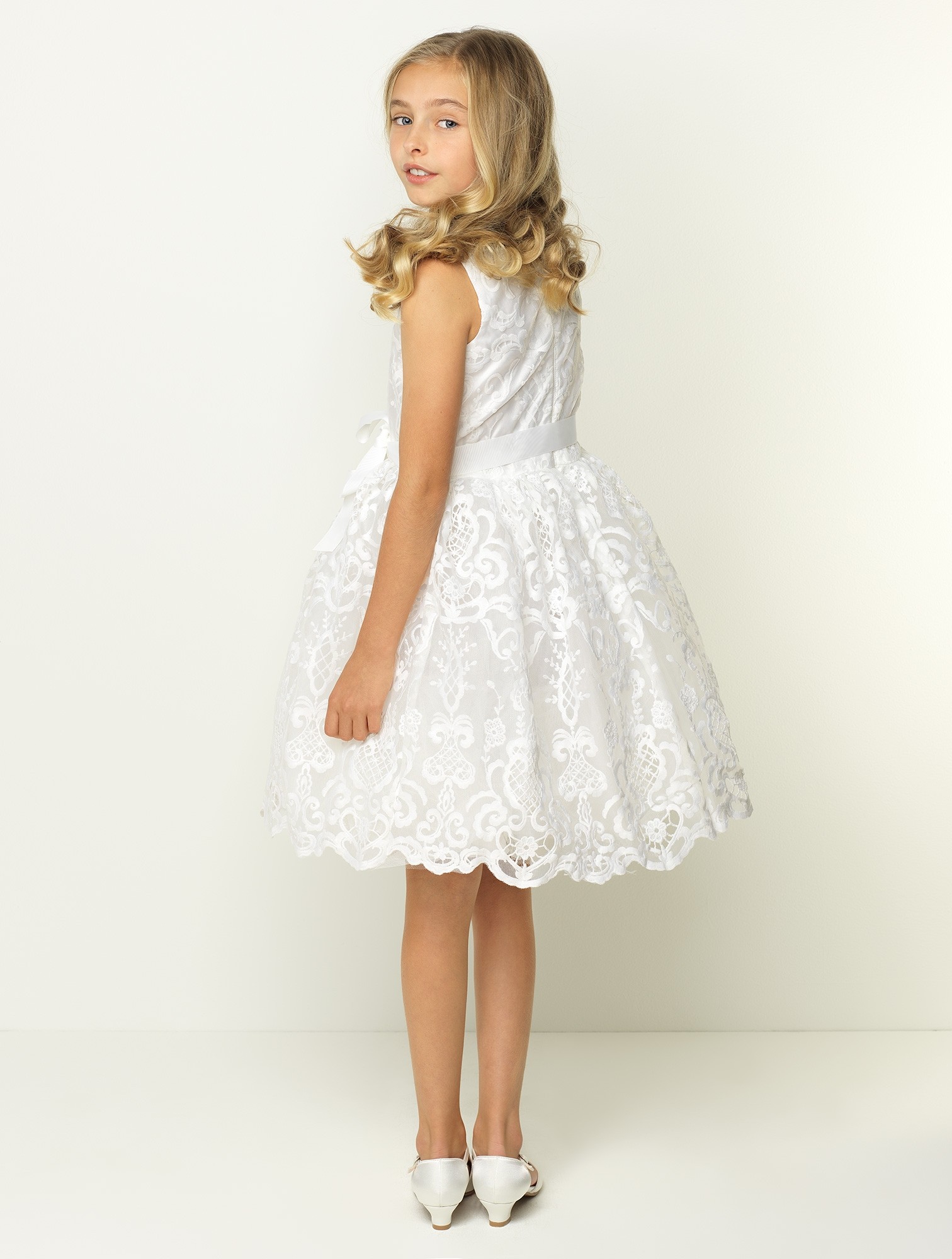2019 Lace Applique Girls' Pageant Dresses Tulle Ivory Flower Girls Dress For Wedding Party Holiday Birthday