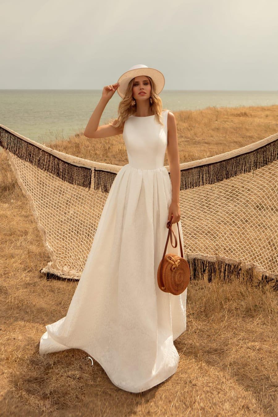 simple satin wedding dresses jewel neck backless modest a line bridal gown boho bohemian wedding dress robes de marie