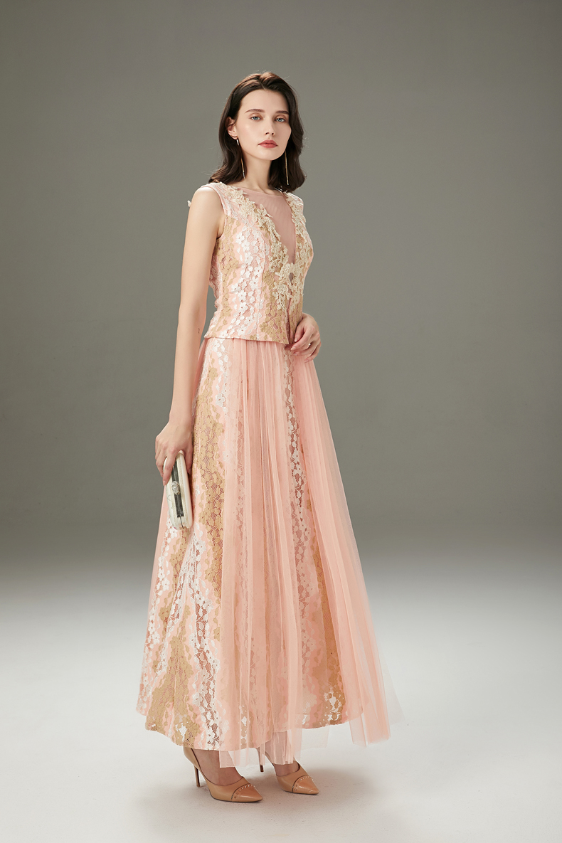 Women's Runway Dresses O Neck Sleeveless Embroidery Lace Patchwork Elegant Long Party Prom