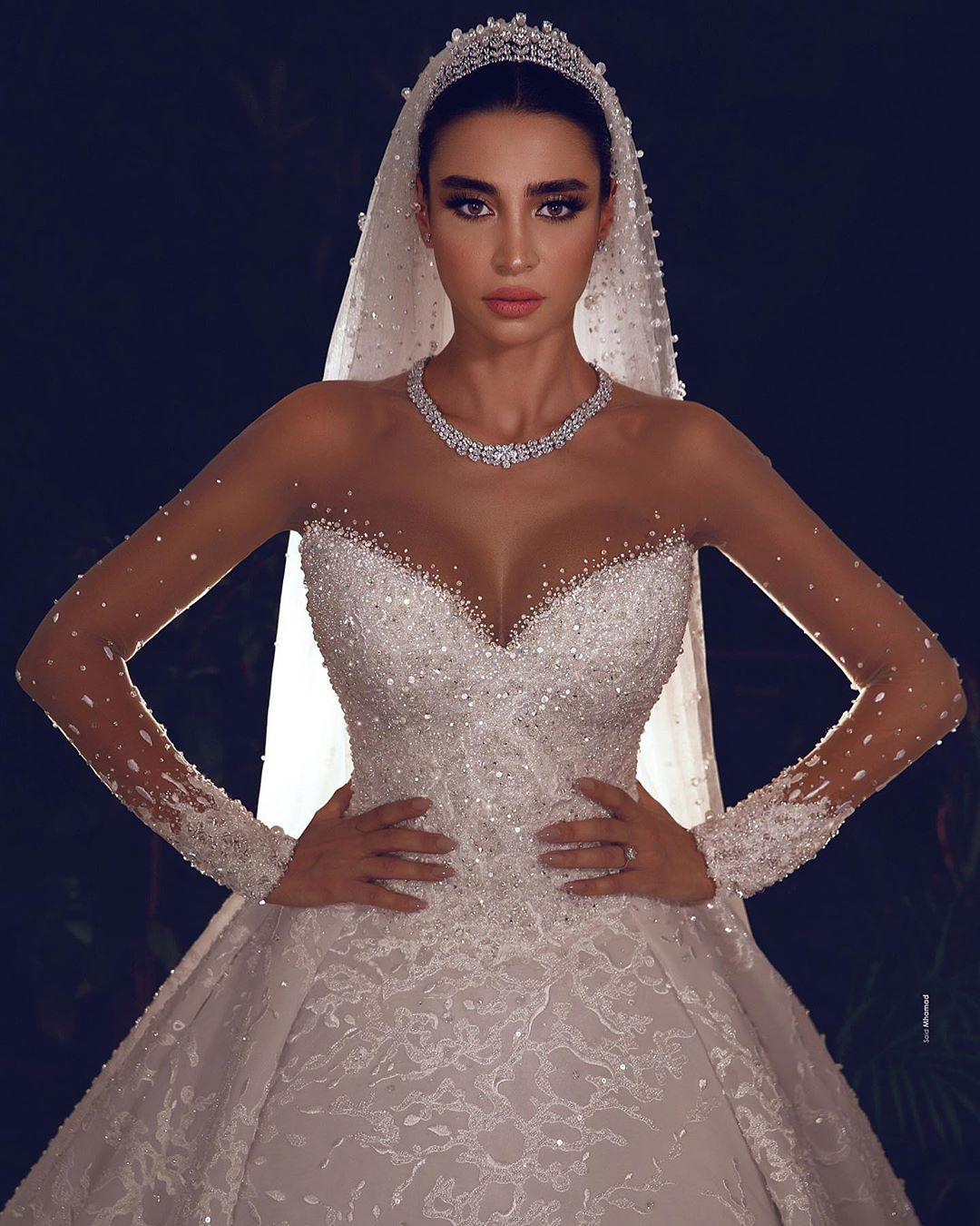 charming vintage arabian wedding dress with crystal embellishments and sheer long sleeves lace beaded bridal attire zj522