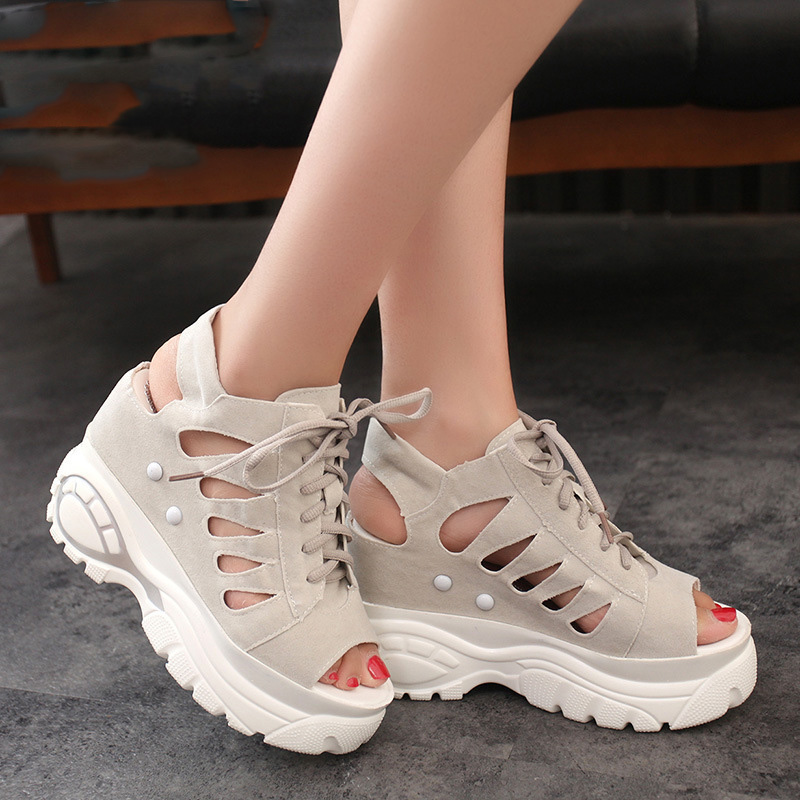 2020 Summer Chunky Sandals Women 6cm Wedge High Heels Shoes Female Buckle Platform Leather Casual Summer Slippers Woman Sandal, Black
2020 Summer Chunky Sandals Women 6cm Wedge High Heels Shoes Female Buckle Platform Leather Casual Summer Slippers Woman Sandal, Black