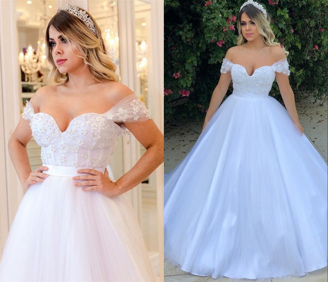 Modest 2022 Wedding Dress 3D Floral Flower Princess Off the shoulder with Sleeves Tulle Pearls Wedding Dresses Bridal Gowns New, Chocolate
Modest 2022 Wedding Dress 3D Floral Flower Princess Off the shoulder with Sleeves Tulle Pearls Wedding Dresses Bridal Gowns New, Chocolate