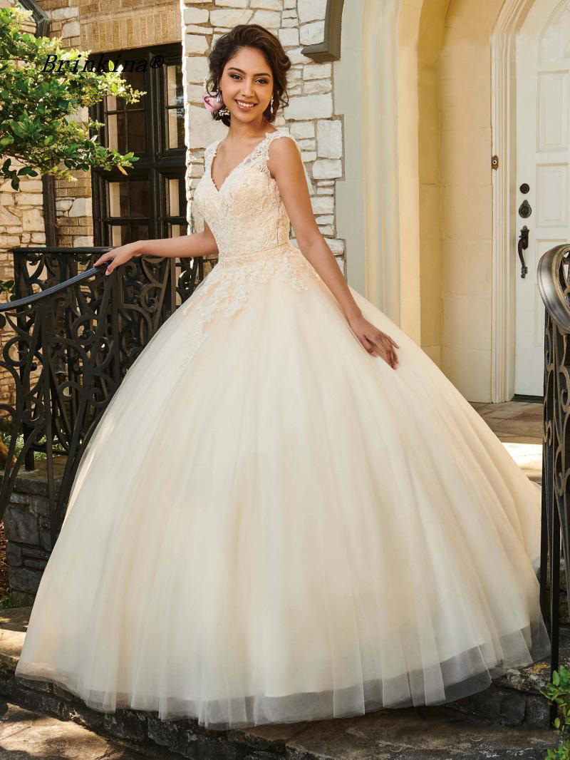 Hot Pink Girls Two Pieces Quinceanera Dresses tulle V-neck Sweep Train Lace Up Back Ball Gown Prom Dresses cocktail party dresses