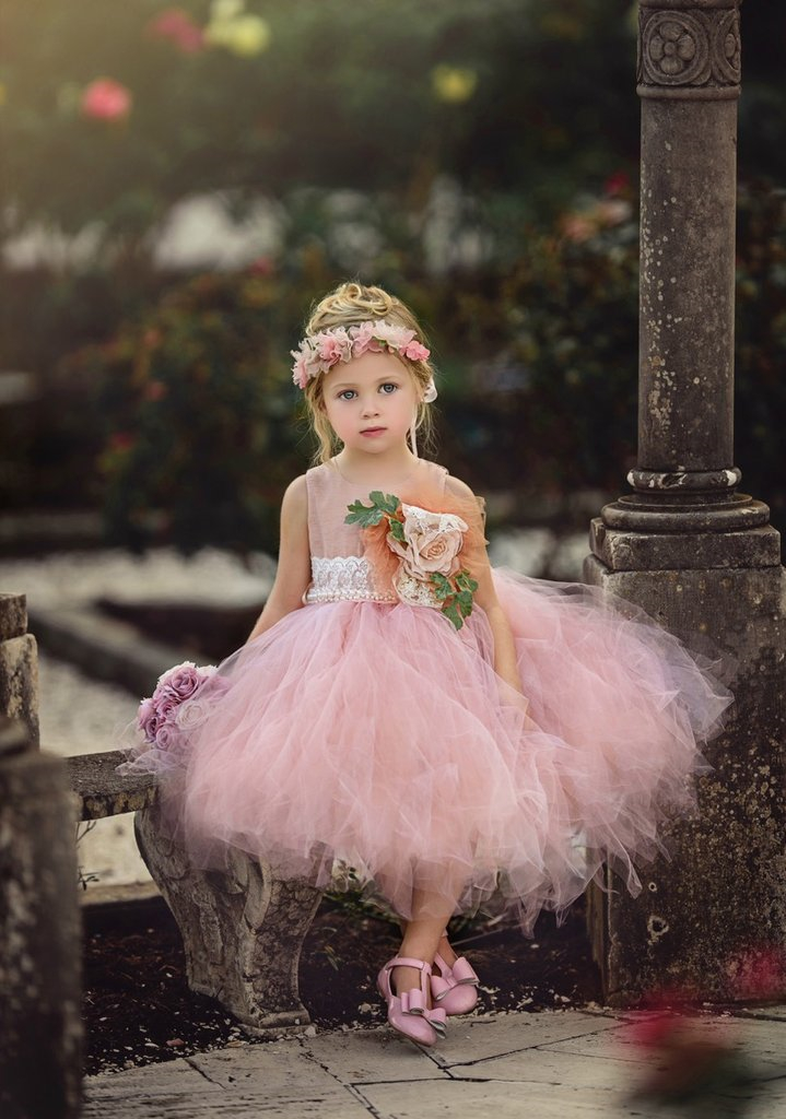 Vintage Hand Made Flower Girls Dresses For Weddings Blush Pink Ball Gown Princess Dress For little Girl Sleeveless Hot Sale Pageant Gowns