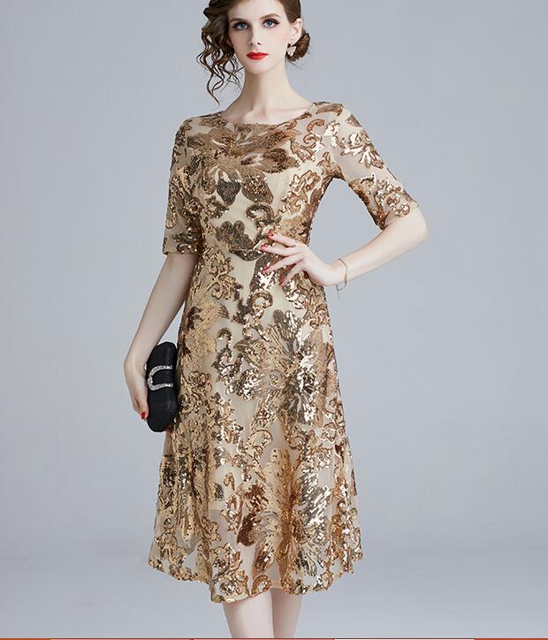 2020 gold Sequin Flora Embroidery printed dresses 1/2 sleeve knee-Length A-Line summer dress women
2020 gold Sequin Flora Embroidery printed dresses 1/2 sleeve knee-Length A-Line summer dress women