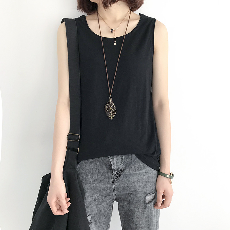 Women summer style cotton Camisole black gray white Vest woman Plain loose Sling female Solid Colors I-shaped Sleeveless tops
Women summer style cotton Camisole black gray white Vest woman Plain loose Sling female Solid Colors I-shaped Sleeveless tops