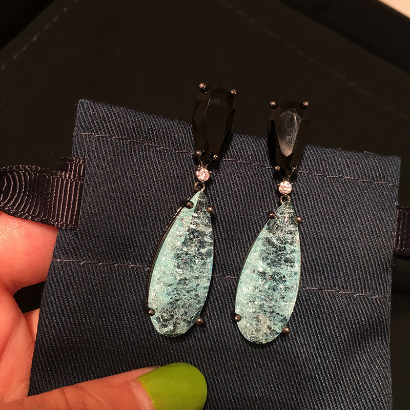 Fashion-Water Drop Earrings Women Trendy Crystal Blue Pendant Earring Fashion Catwalk 925 Silver Jewelery Freeshipping