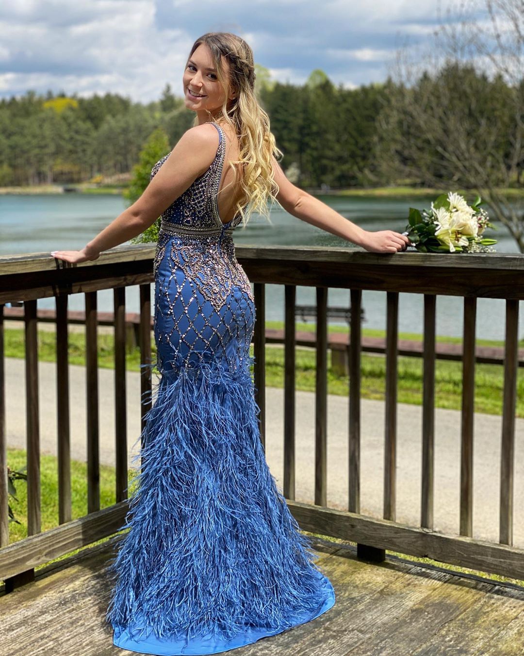 Amazing Eaded Feather Mermaid Prom Dree Deep V Neck Sequined Ackle Evening Gown Or Length Side Split Formal Dre