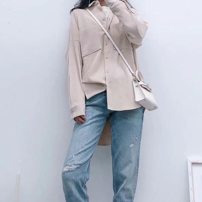 2019 Preppy Oversize Corduroy Autumn Shirts Turn-Down Collar Women Blusas Pocket Long Sleeve Boyfriend Shirts Womens Tops Loose, As picture2
2019 Preppy Oversize Corduroy Autumn Shirts Turn-Down Collar Women Blusas Pocket Long Sleeve Boyfriend Shirts Womens Tops Loose, As picture2