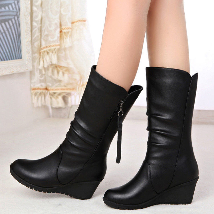 Women's cotton boots new Internal increase Short boots wome New Round head boots woman plus size, Black
Women's cotton boots new Internal increase Short boots wome New Round head boots woman plus size, Black