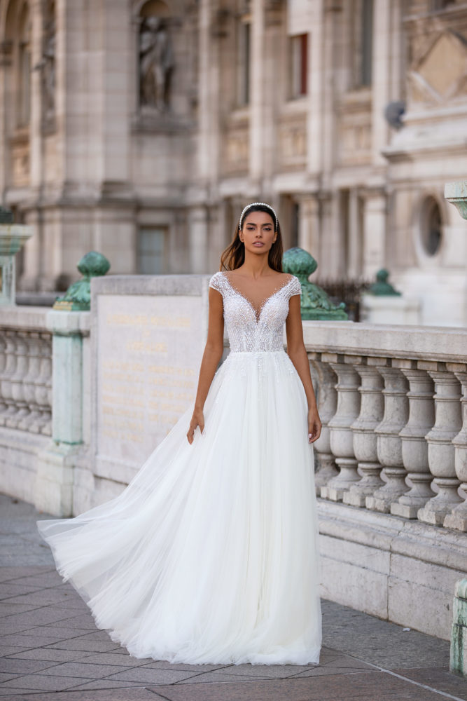 Newest A Line Millanova Wedding Dresses Spaghetti Sleeveless Tulle Lace Sequins Wedding Gowns Floor Length robe de mariée