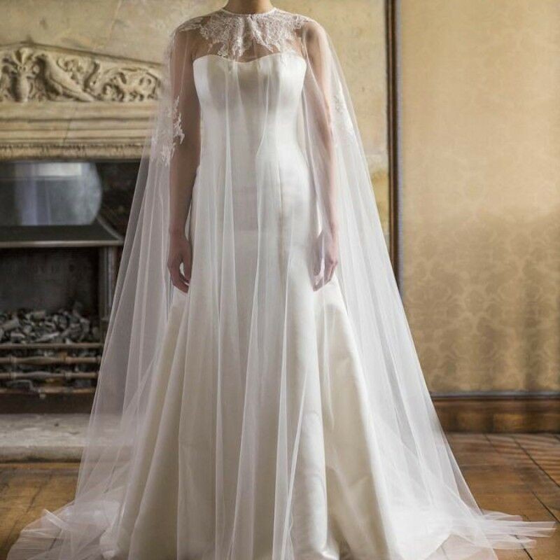 2019 Jewel Neck Bridal Jackets Custom Made Lace Appliques Tulle Wedding Cape Shawls Bride Wraps for Formal Dresses Cheap