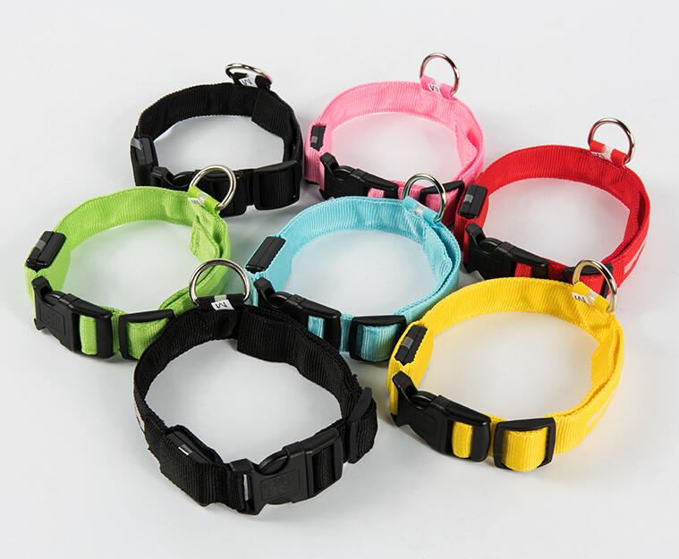 LED Nylon Pet Dog Collar Night Safety LED Light Flashing Glow in the Dark Small Dog Pet Leash Dog Collar Flashing Safety Collar GB905