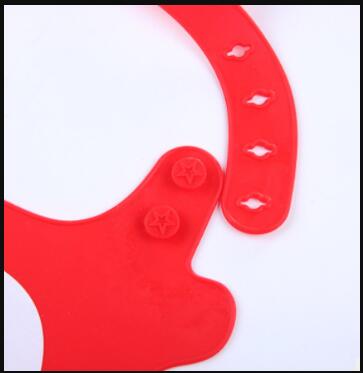 Waterproof Bibs Food Grade Silicone Baby Bibs Easy to Clean Feeding Bib Comfortable Soft Adjustable Baby Bibs cartoon Car Design Bib