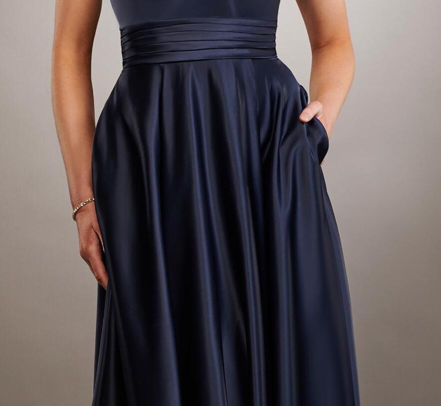 Satin Bridesmaid Dresses Long with Pockets Strapless Zipper Back Floor Length Wedding Party Dresses